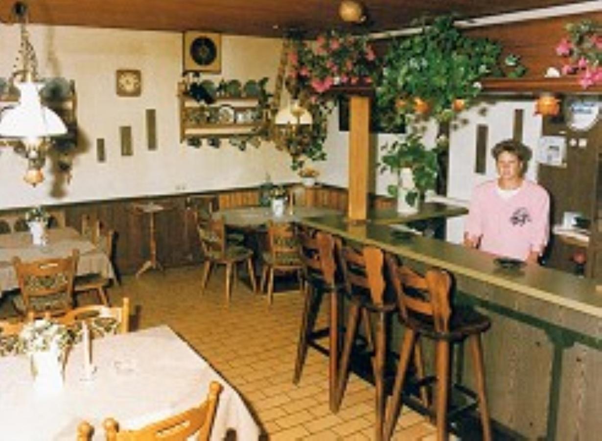 Hotel-Restaurant Cordon Rouge Wolfenbuettel Exterior photo
